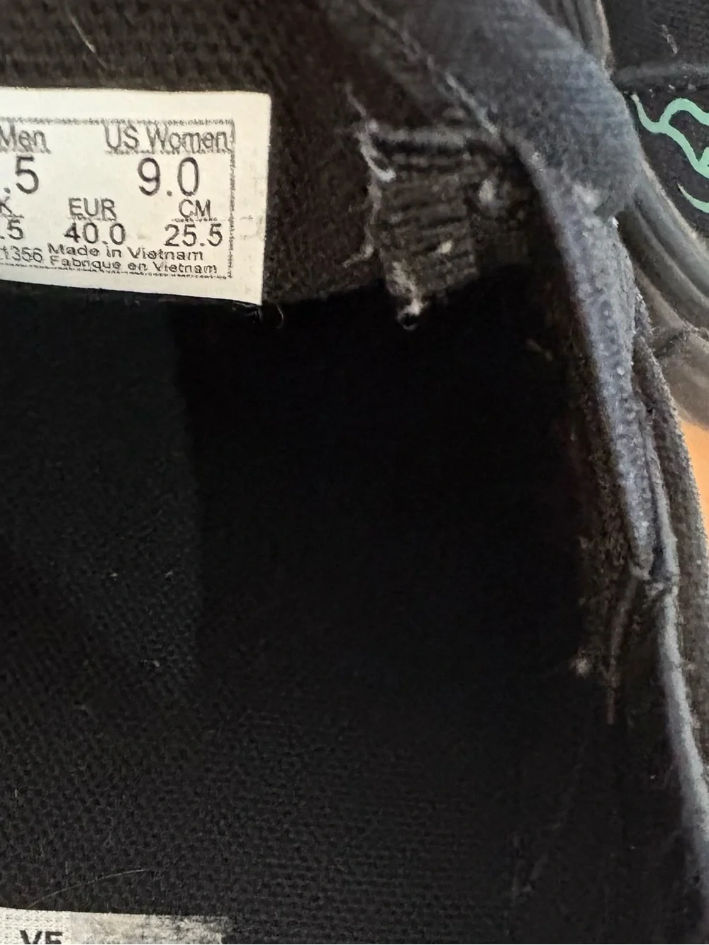 vans Classic limited edition Slip On Spider Design Size 7.5 Men’s Black - Picture 5 of 7